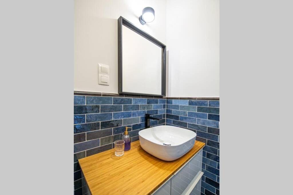 Apartament With Garden Bezplatny Parking !!! Krakow Bagian luar foto